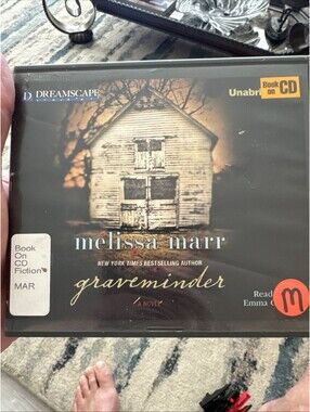 GRAVEMINDER, { UNABRIDGED AUDIO CD} , BY MELISSA MARR